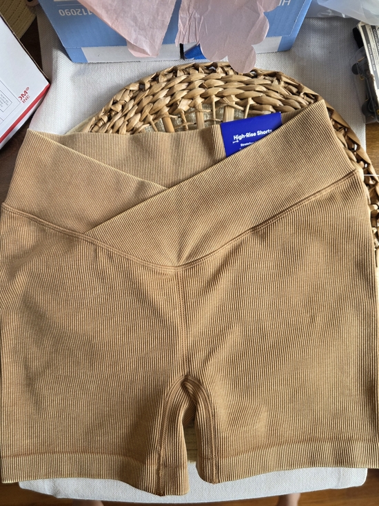 JoyLab Pants - Joylab Ribbed High-Rise  Shorts in Sand